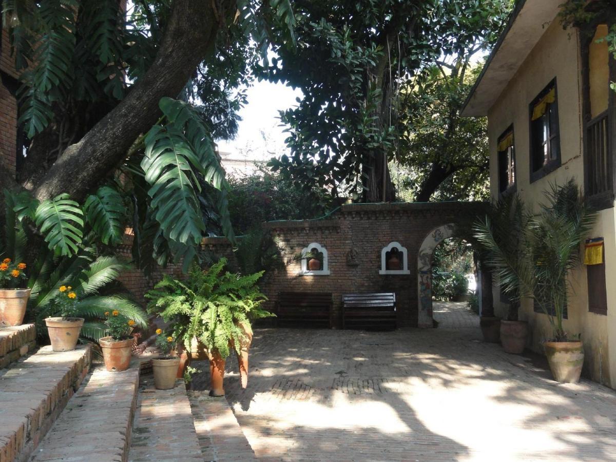 Vajra Hotel Kathmandu Bagian luar foto