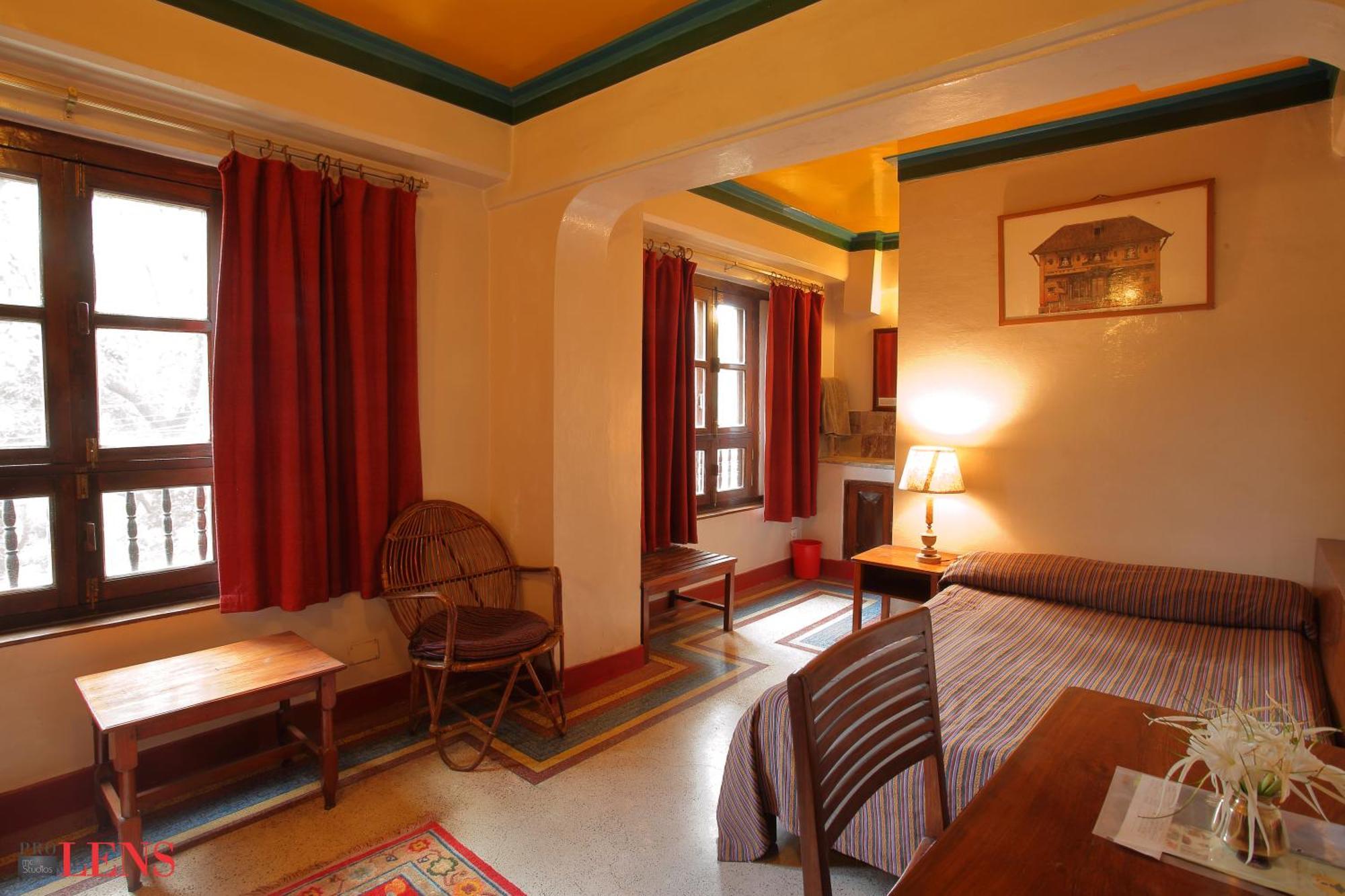 Vajra Hotel Kathmandu Bagian luar foto